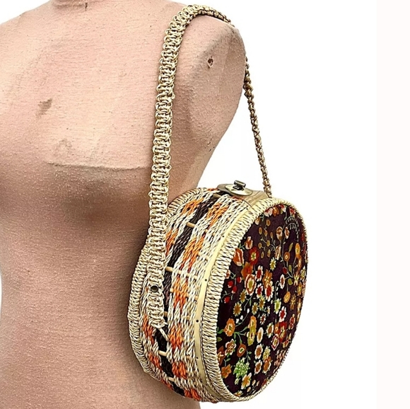 Vintage 1970s Wicker Purse with Floral Velvet Accents - Picture 14 of 14